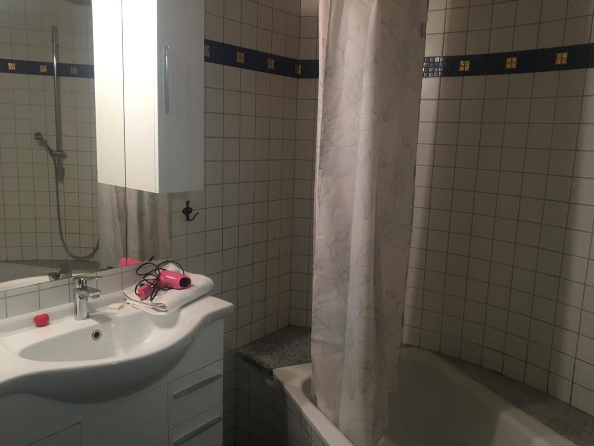 Charmante Maison Villageoise 5 Personnes Happyday Neuchatel Saint-Blaise Kültér fotó